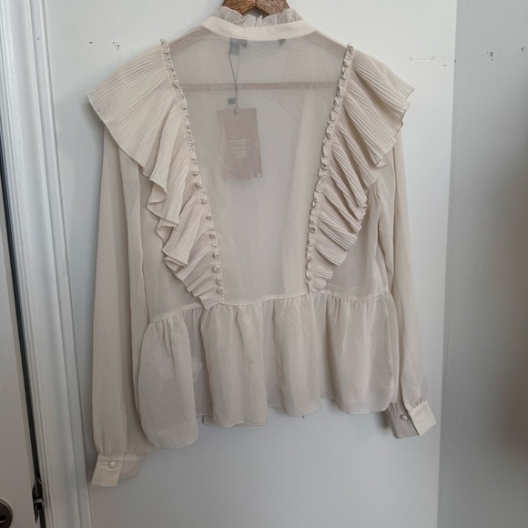 NWT VERO MODA Elegant Cream Ruffled Women's Top blouse S - Picture 4 of 5